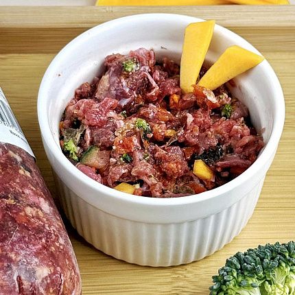 Говядина с рубцом и овощами 500 г