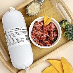 Говядина с рисом и овощами 500 г